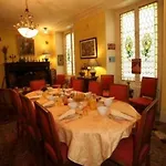 La Cour Des Marotiers