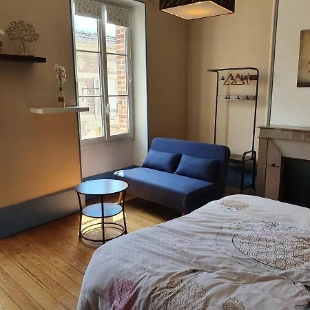 La Cour Des Marotiers Bed and Breakfast