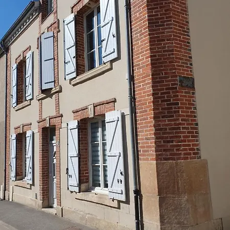 La Cour Des Marotiers 3*