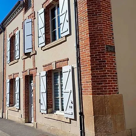 La Cour Des Marotiers 3*