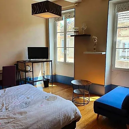 La Cour Des Marotiers Bed & Breakfast