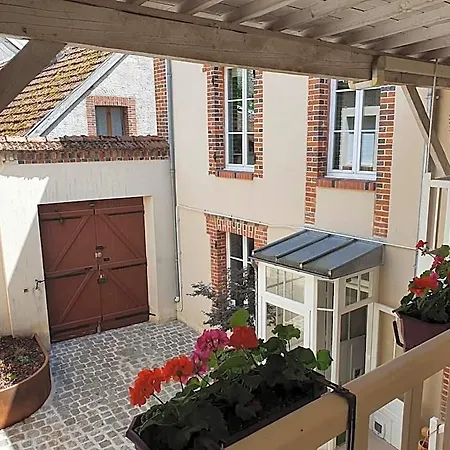 Bed & Breakfast La Cour Des Marotiers