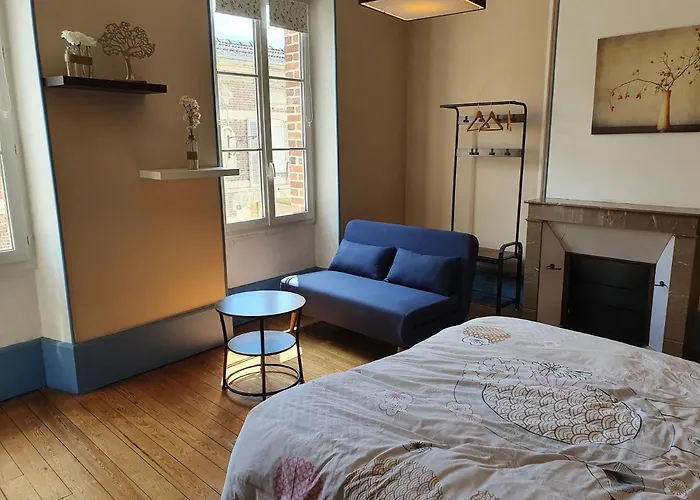 La Cour Des Marotiers Bed & Breakfast