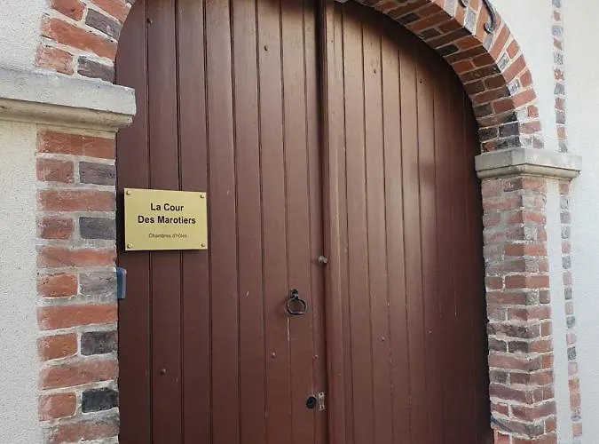 La Cour Des Marotiers 3*