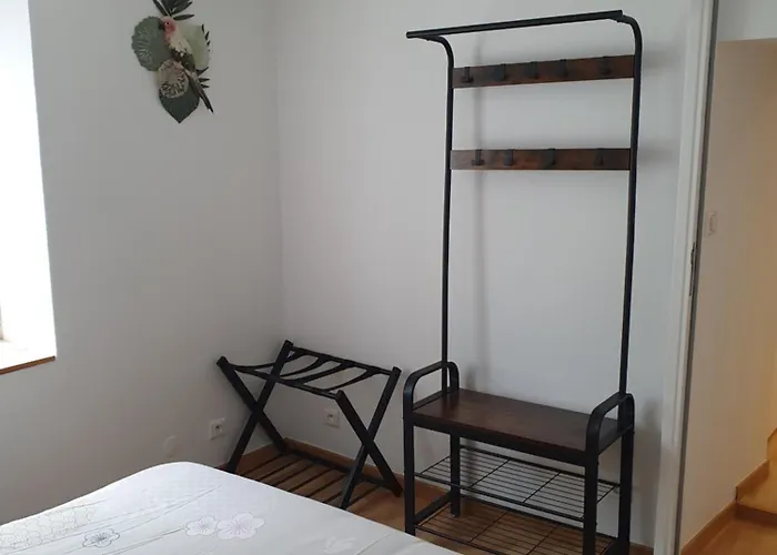 La Cour Des Marotiers